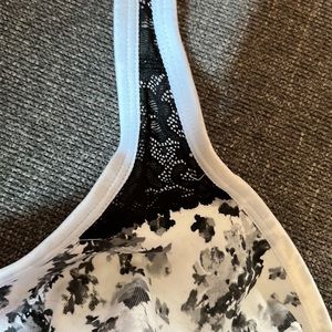 44D Cacique Black & White Floral Wireless Bra
